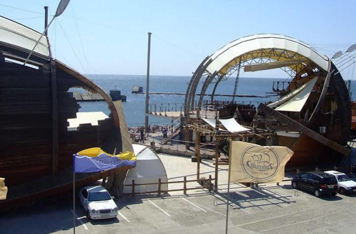 أوديسا Columbus Hotel المظهر الخارجي الصورة