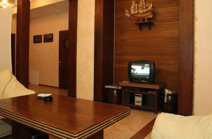 أوديسا Columbus Hotel المظهر الخارجي الصورة